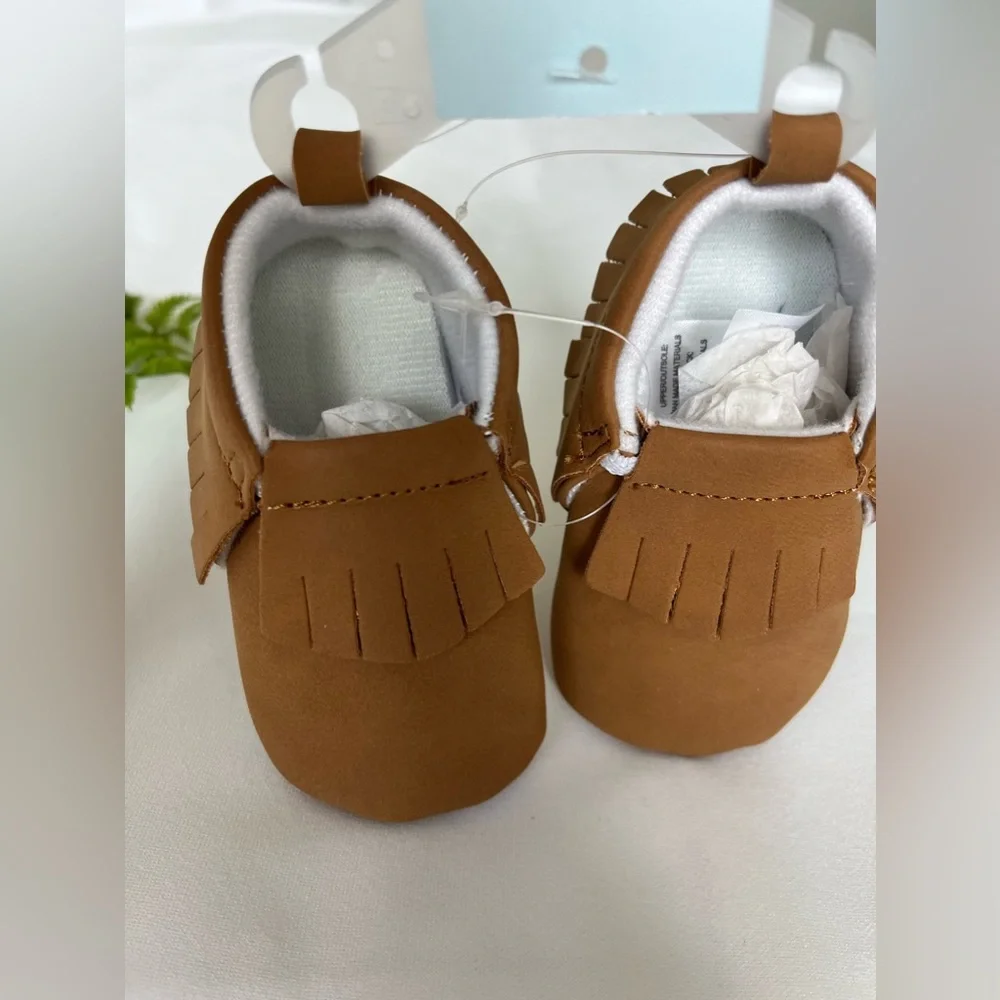 NWT Baby Classic‎ Brown Moccasins 3-6 Months